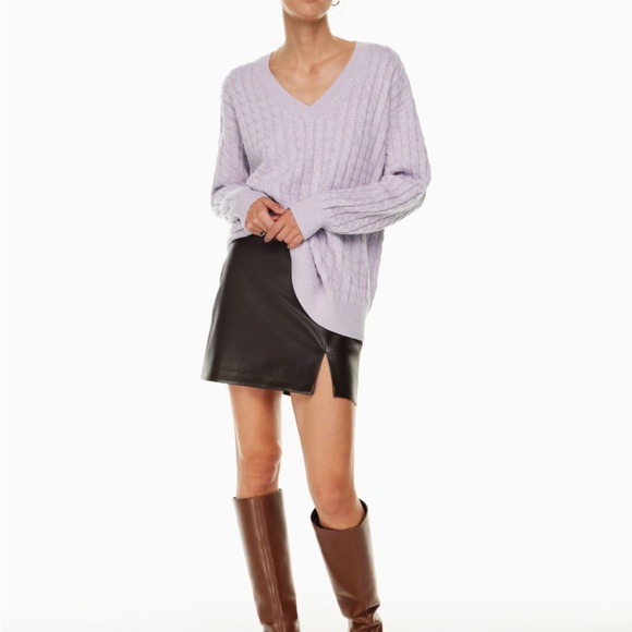 Aritzia Wilfred Dimension Sweater, Lilac - Size Medium - Picture 5 of 8